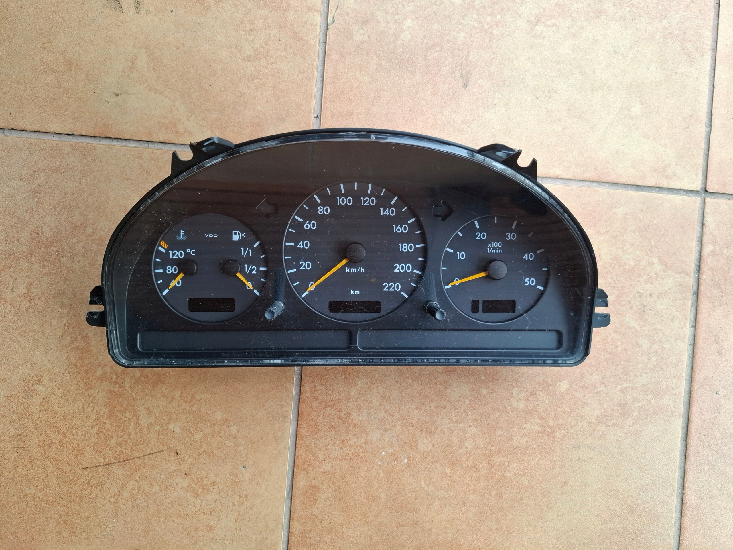dials MERCEDES W163 2,7 CDI A1635403011