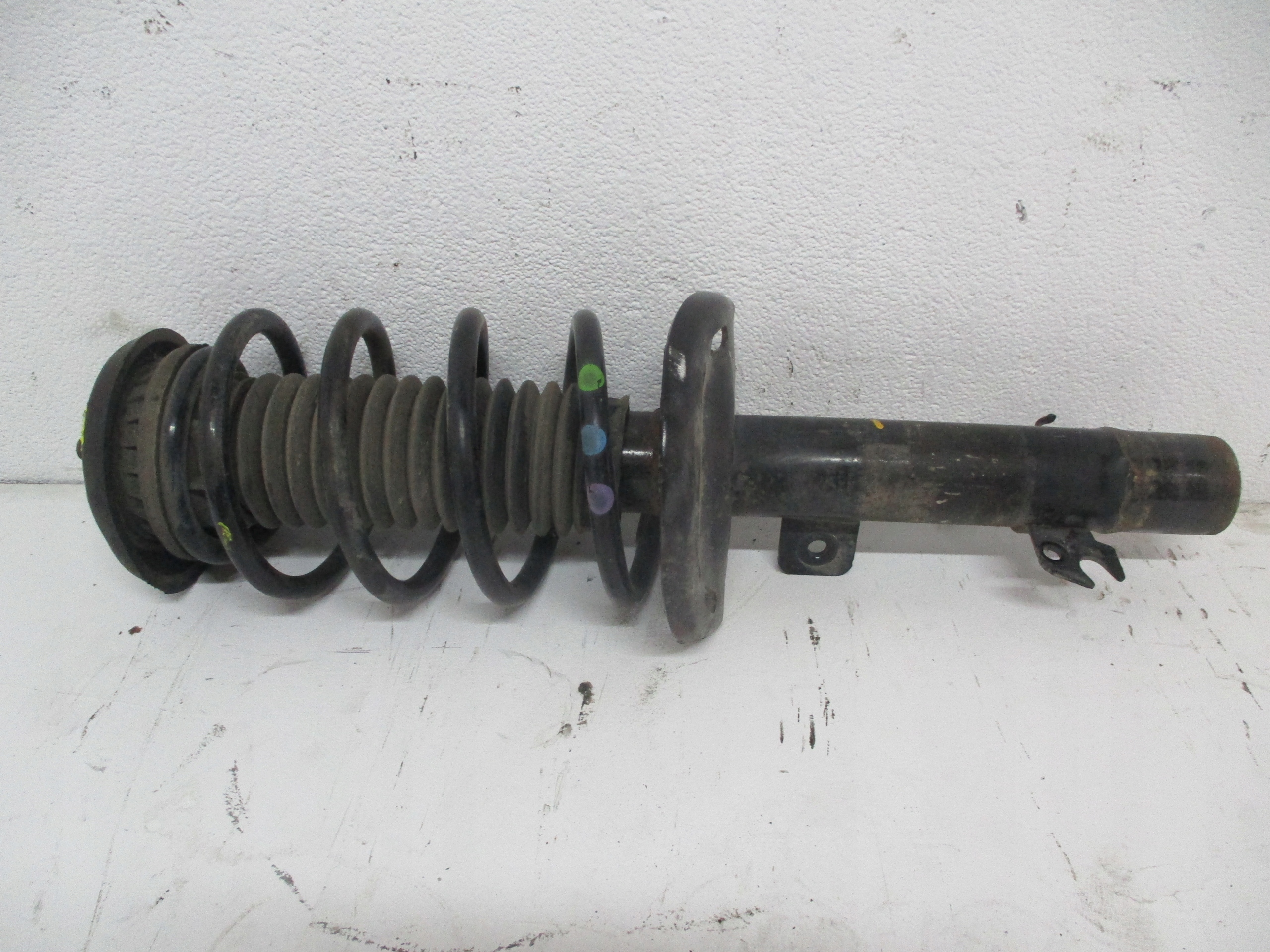 shock absorber shock absorbers AMOR PEUGEOT 2008 and 1,2THP 19r front