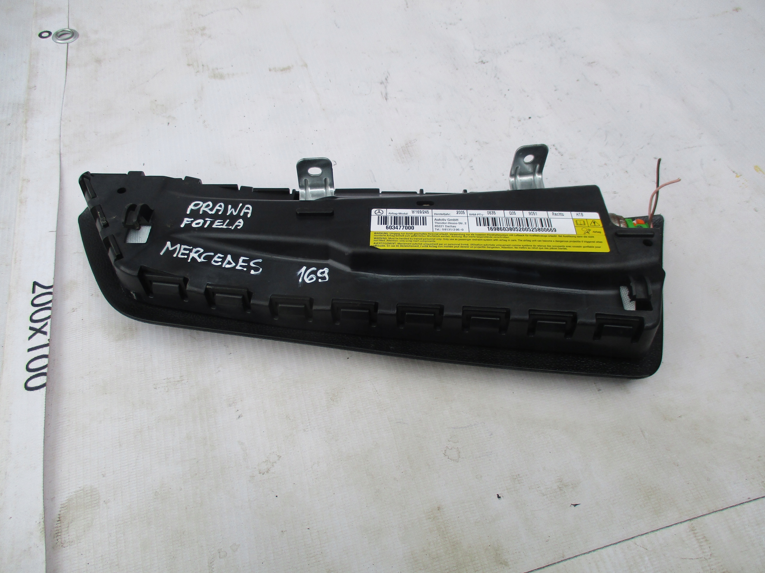 seat airbag right Mercedes 169 245