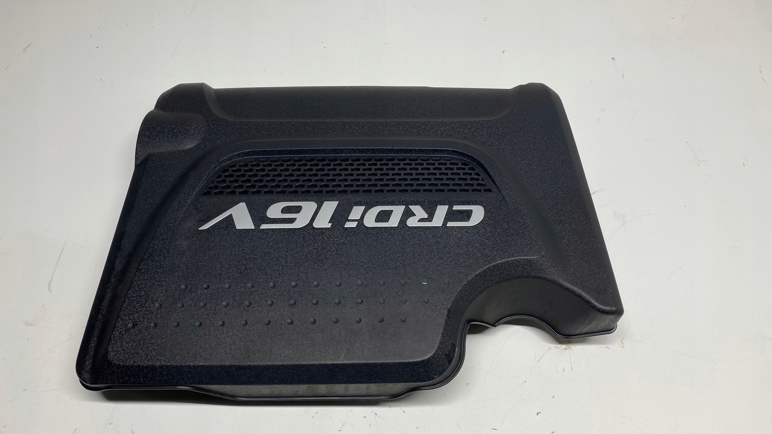 KIA SPORTAGE IV 2.0 CRDI motor cover upper 15