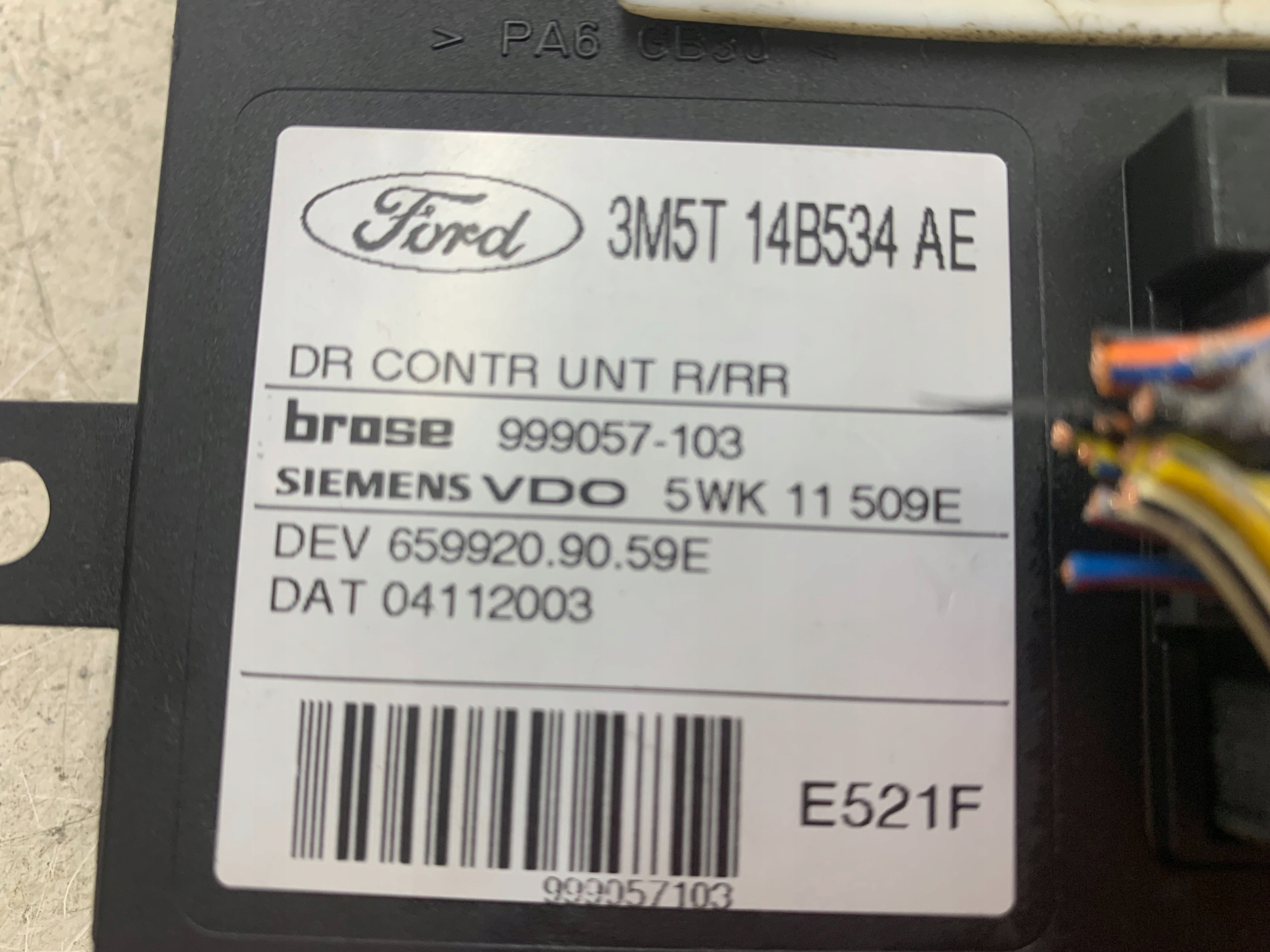 FORD FOCUS C-MAX and window regulator right rear part 3M5T14B534AE
