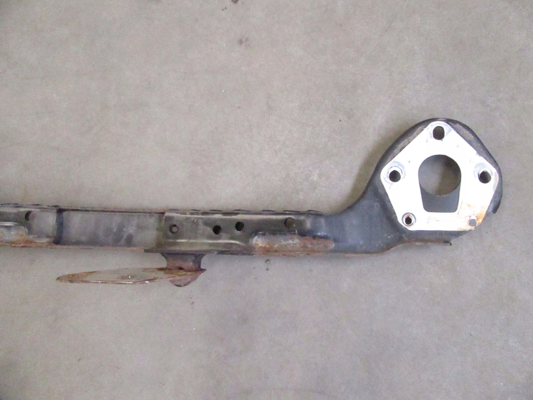 bumper support rear part pillar ucha holowniczego BMW E53 X5