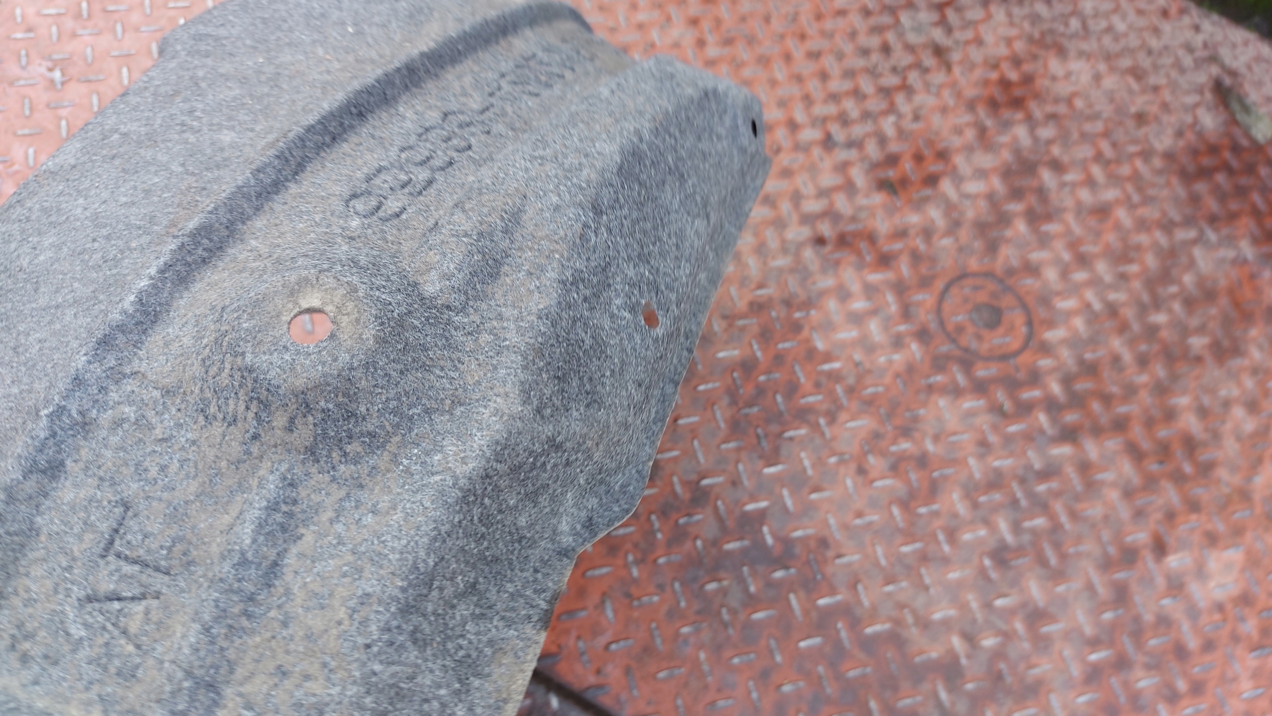 mudguard left rear part TOYOTA RAV4 V 18