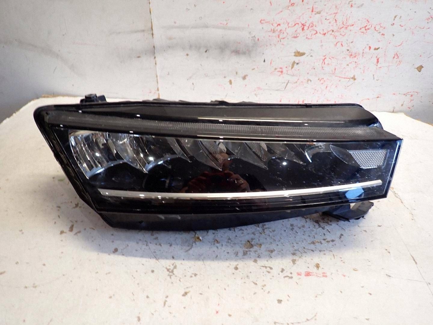 light front front right SKODA OCTAVIA IV 2020- FULL LED 5E4941016
