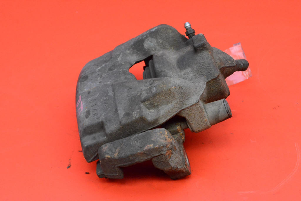 caliper brake right front RENAULT CAPTUR 1 and 1.5 DCI 90 KM 13-17