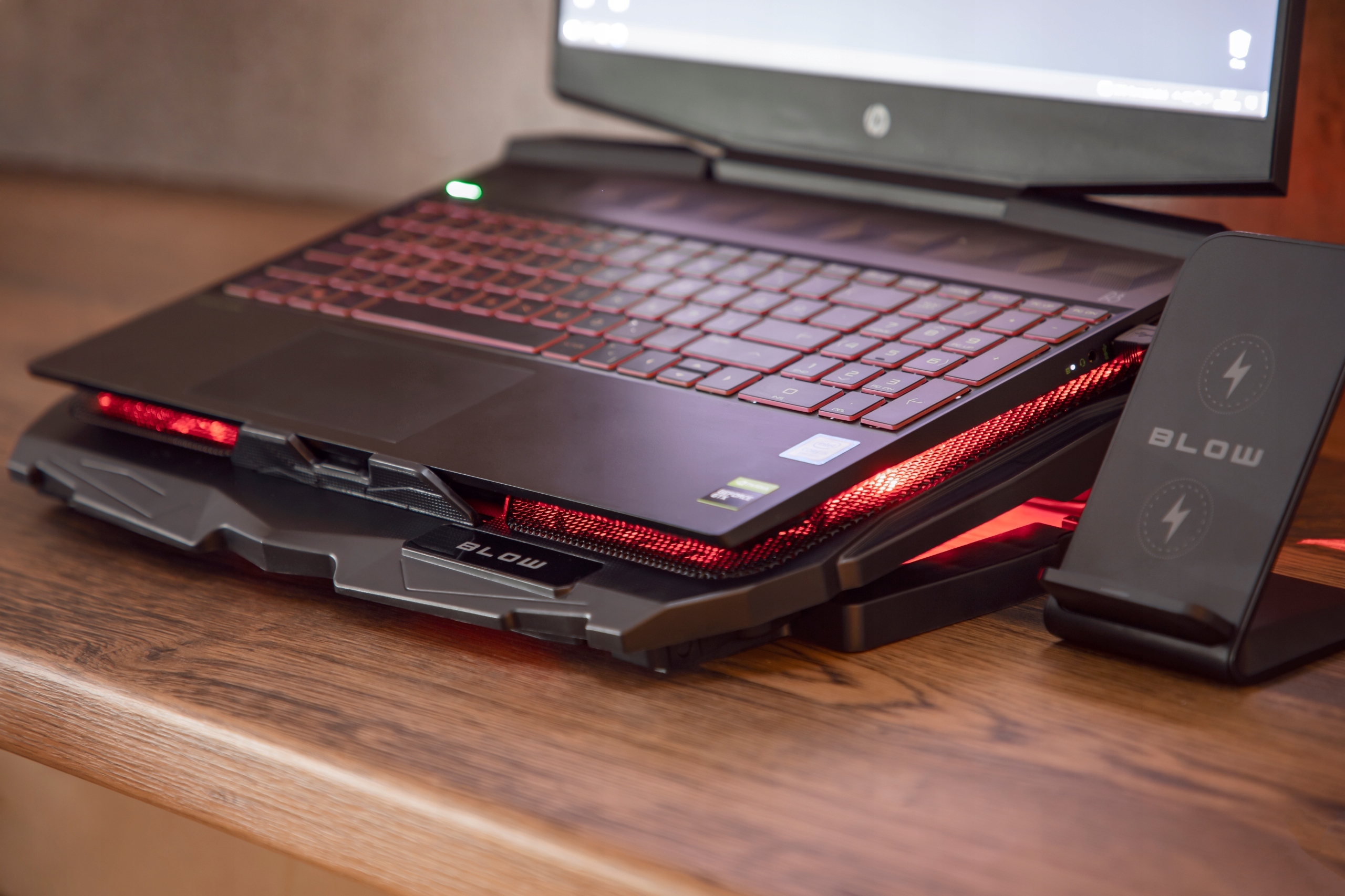 PODSTAWKA PODKŁADKA CHŁODZĄCA POD LAPTOPA 12-17'' Kod producenta 66-365#