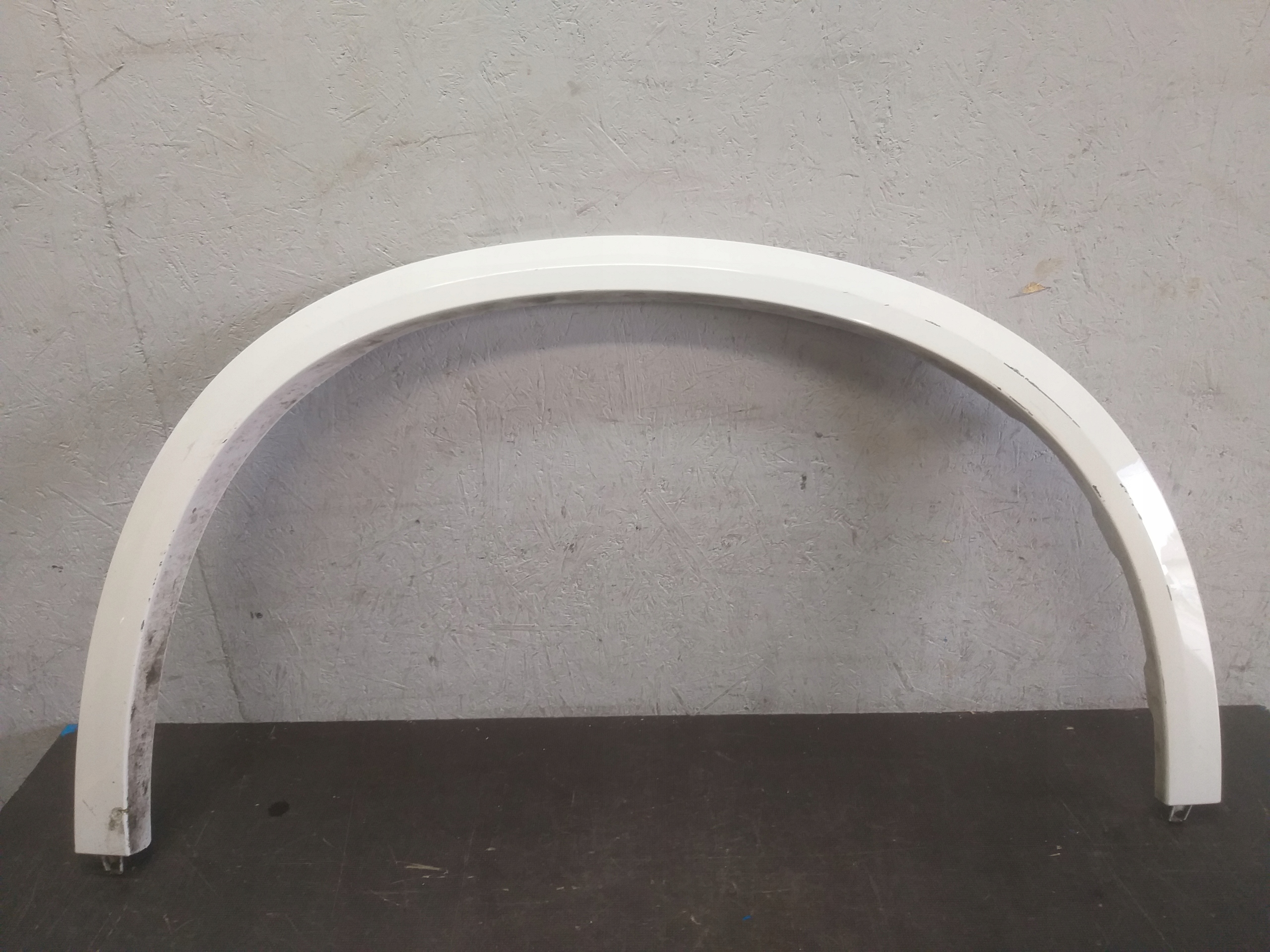 fender moulding cap right front BMW X5 G05