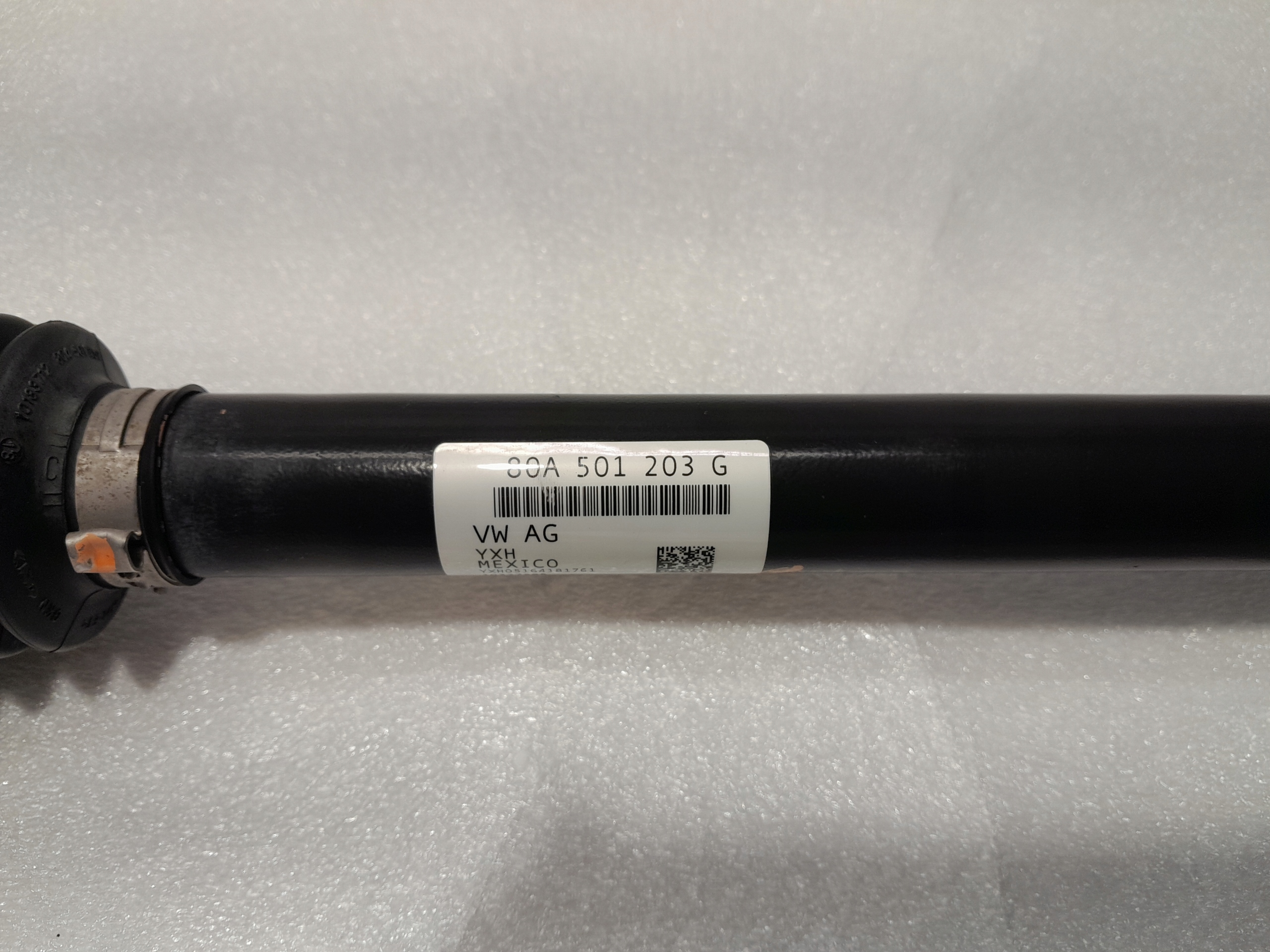 AUDI Q5 80A semi-axis left rear part 80A501203G