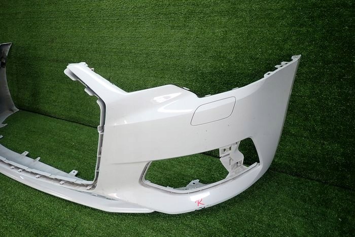 AUDI A6 C8 18- Frontstoßstange vorne