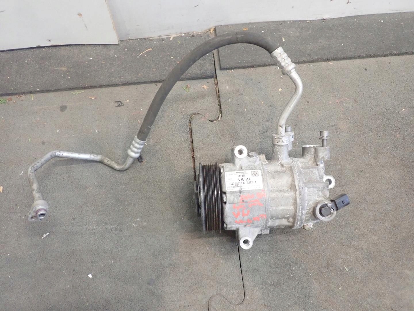 compressor of the air conditioning compressor; VW SEAT SKODA