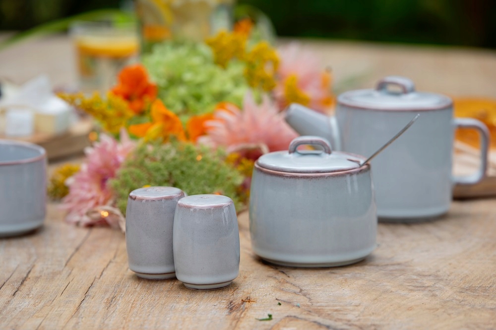 Cukiernica porcelanowa LAGOS szara z przykrywką Kolor odcienie szarości i srebra