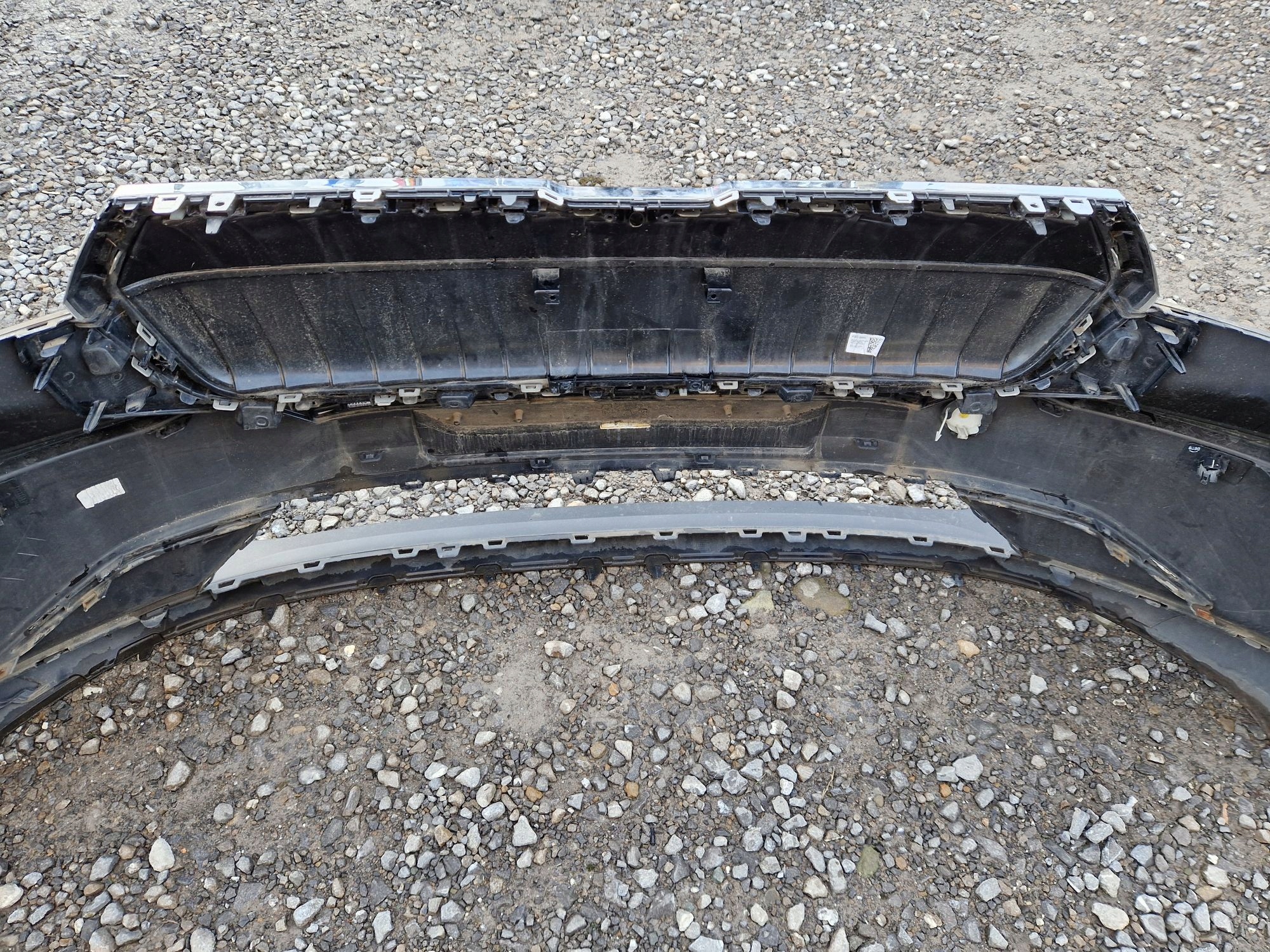 front bumper SKODA ENYAQ 2020R->