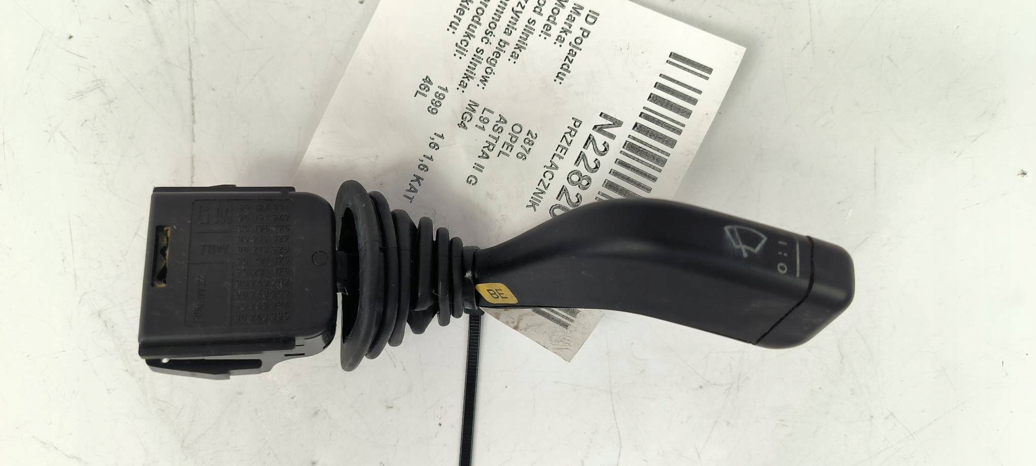switch 90124931 OPEL ASTRA II G