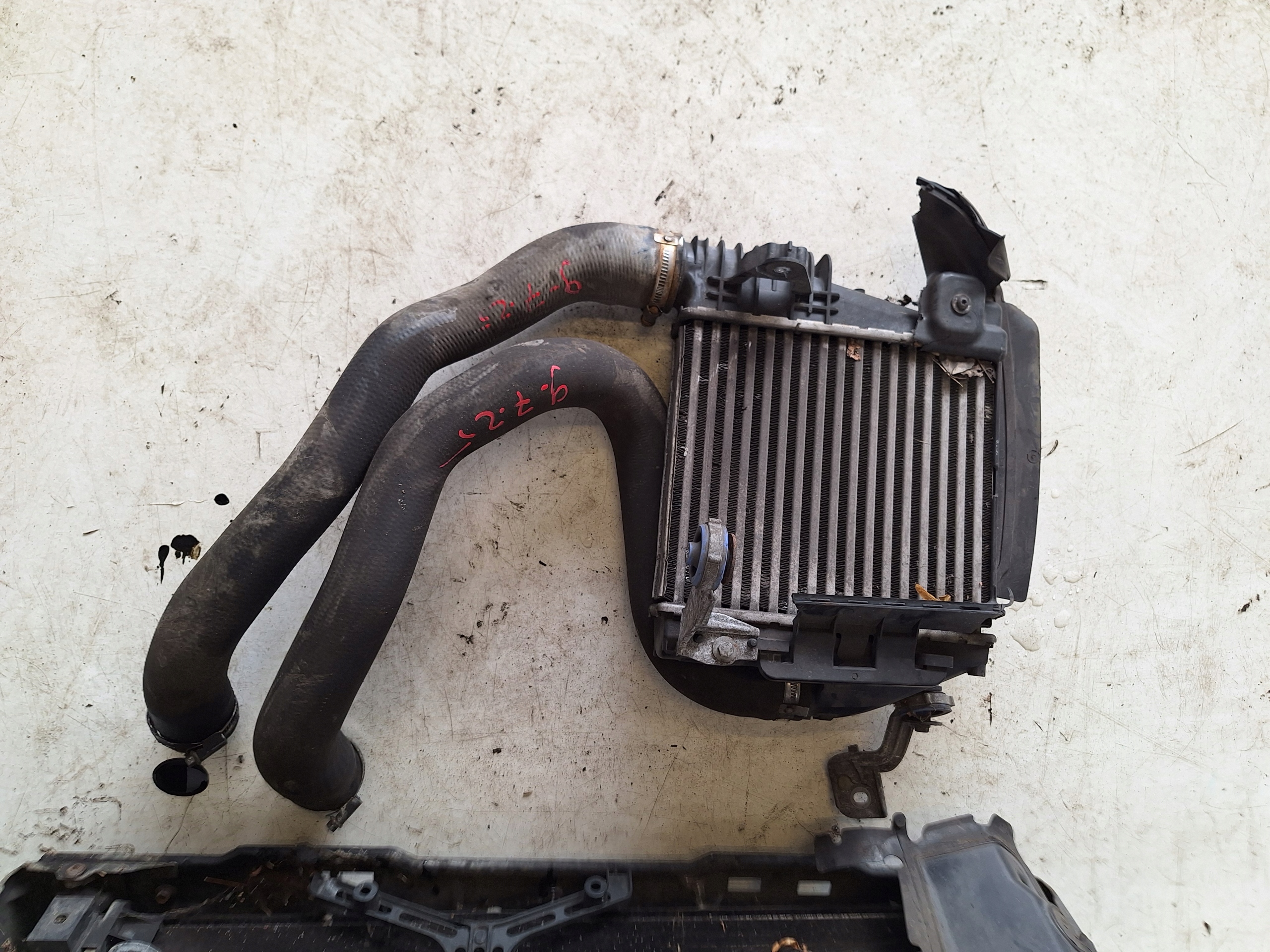PEUGEOT 308 T9 13-17 support panel for radiators 1.6 HDI
