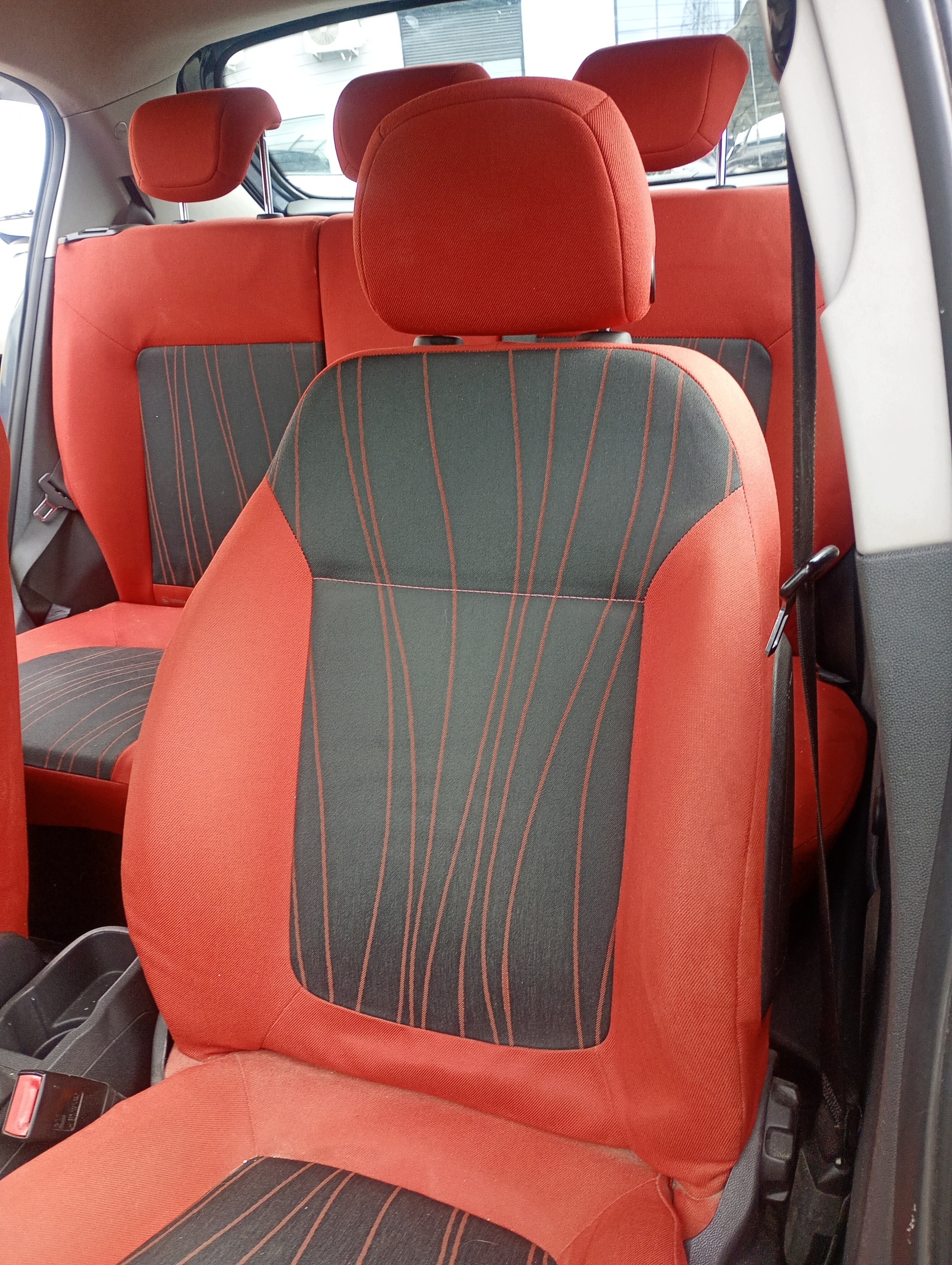 seat left driver´s Opel Corsa D 06-10