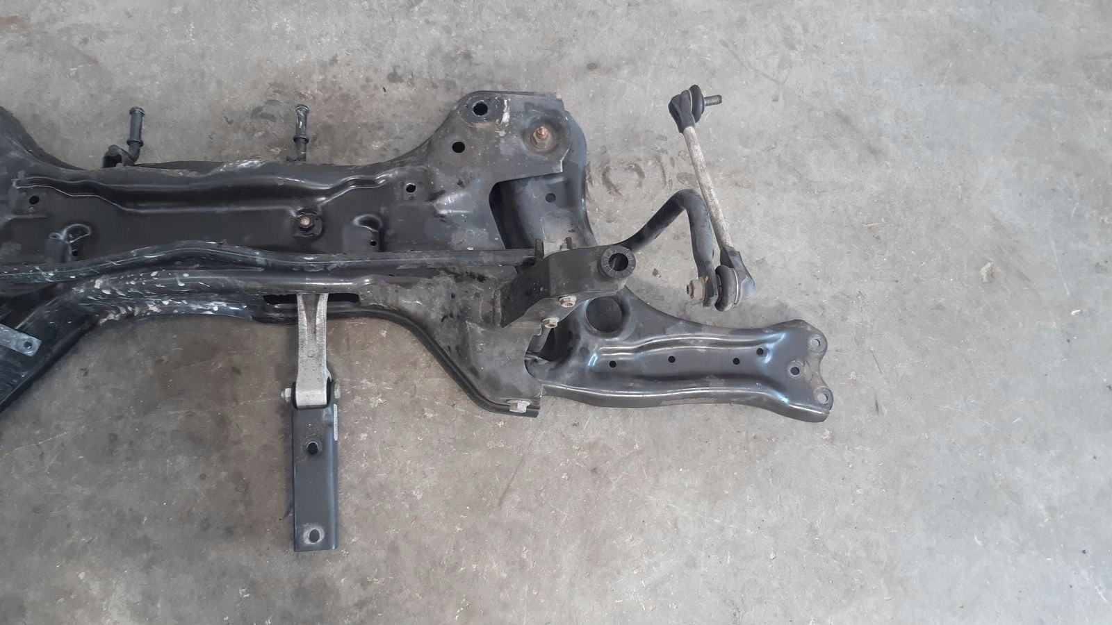 axle beam subframe front front Skoda Fabia III LIFT 1,0 MPI