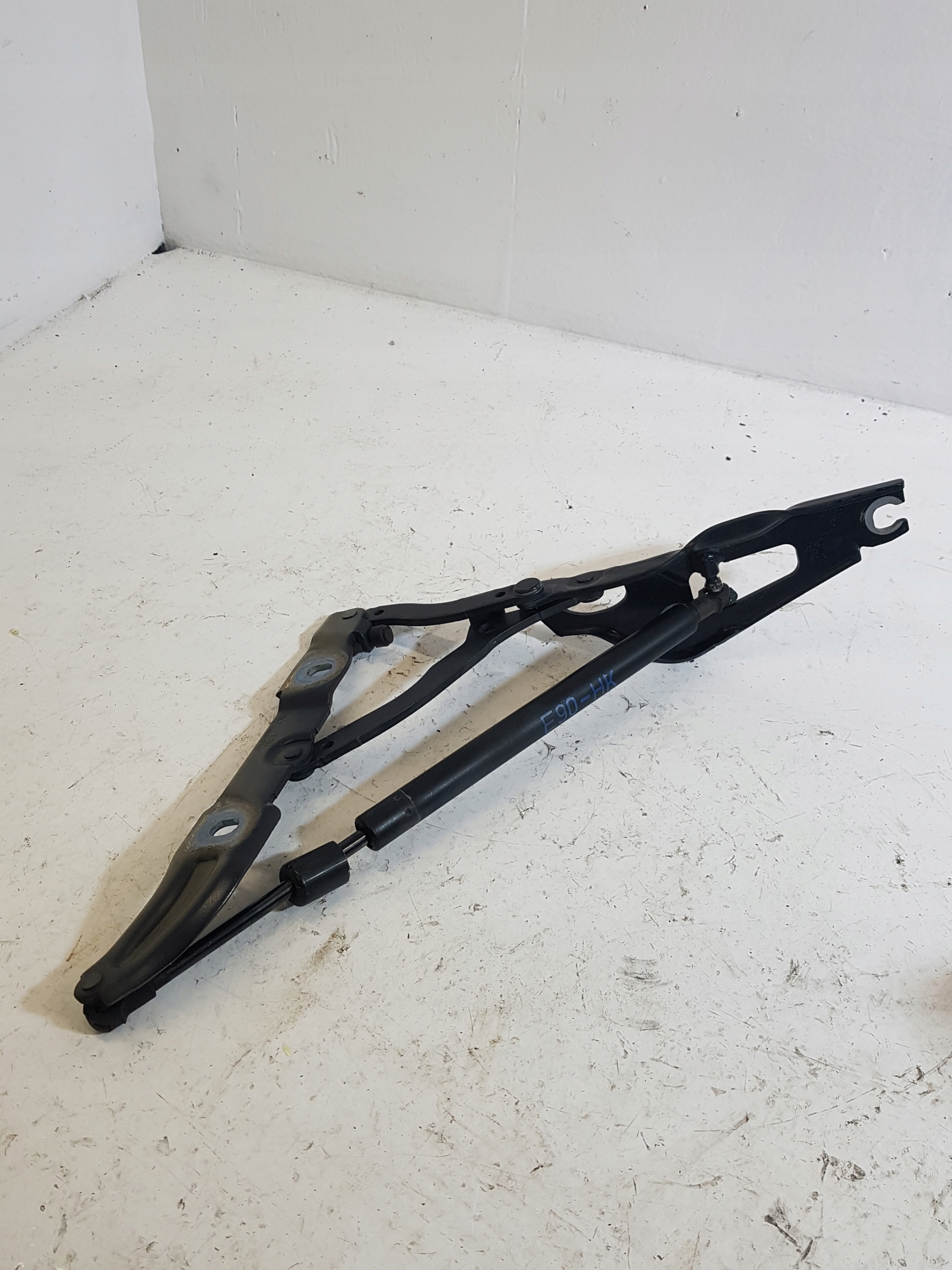 hinge bonnet boot BMW E90 7060627-07
