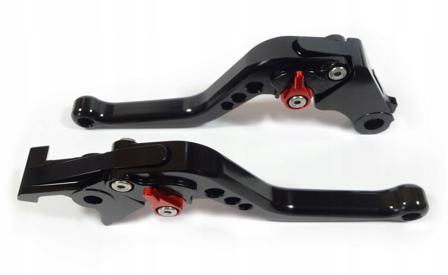 KRÓTKIE KLAMKI MANETKI 22 mm akcesoryjne czarne Kolor czarny