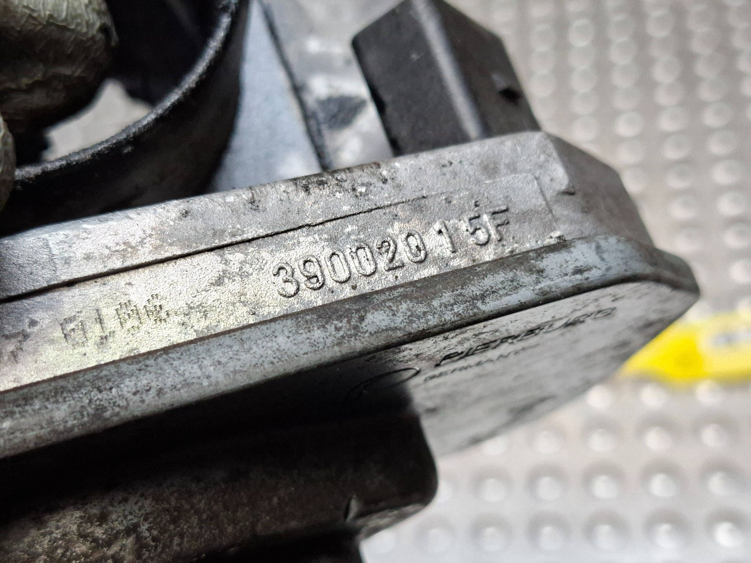 valvola a farfalla JEEP CHEROKEE LIBERTY KJ 01- 2.8 CRD 39002015F