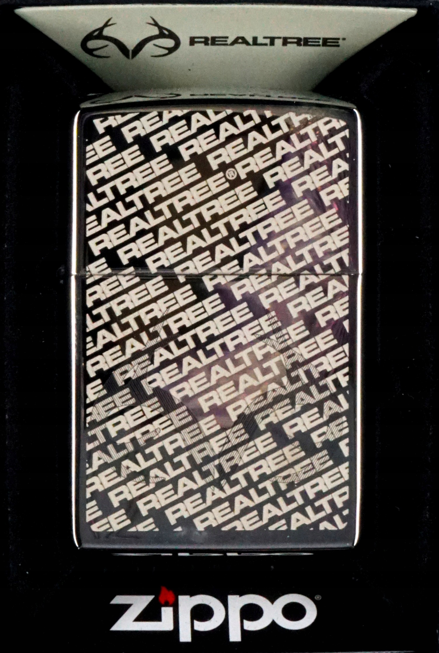 Zapalovač Zippo Real Tree 48751 Větruodolný benzínový