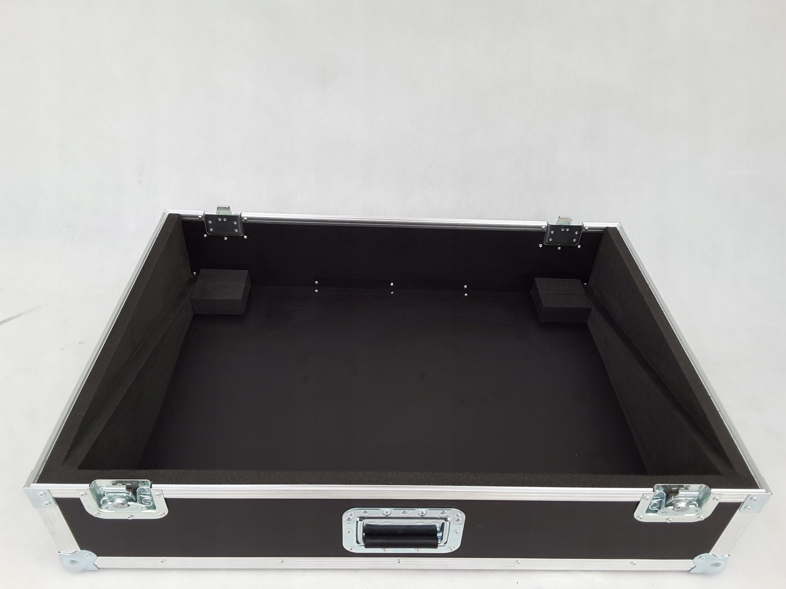 Case na Behringer WING flight case Model BERYWINGNAK