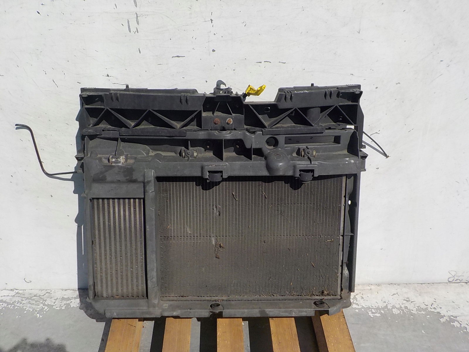 457 CITROEN C3 PICASSO 1.6 HDI support panel for radiators pillar iron
