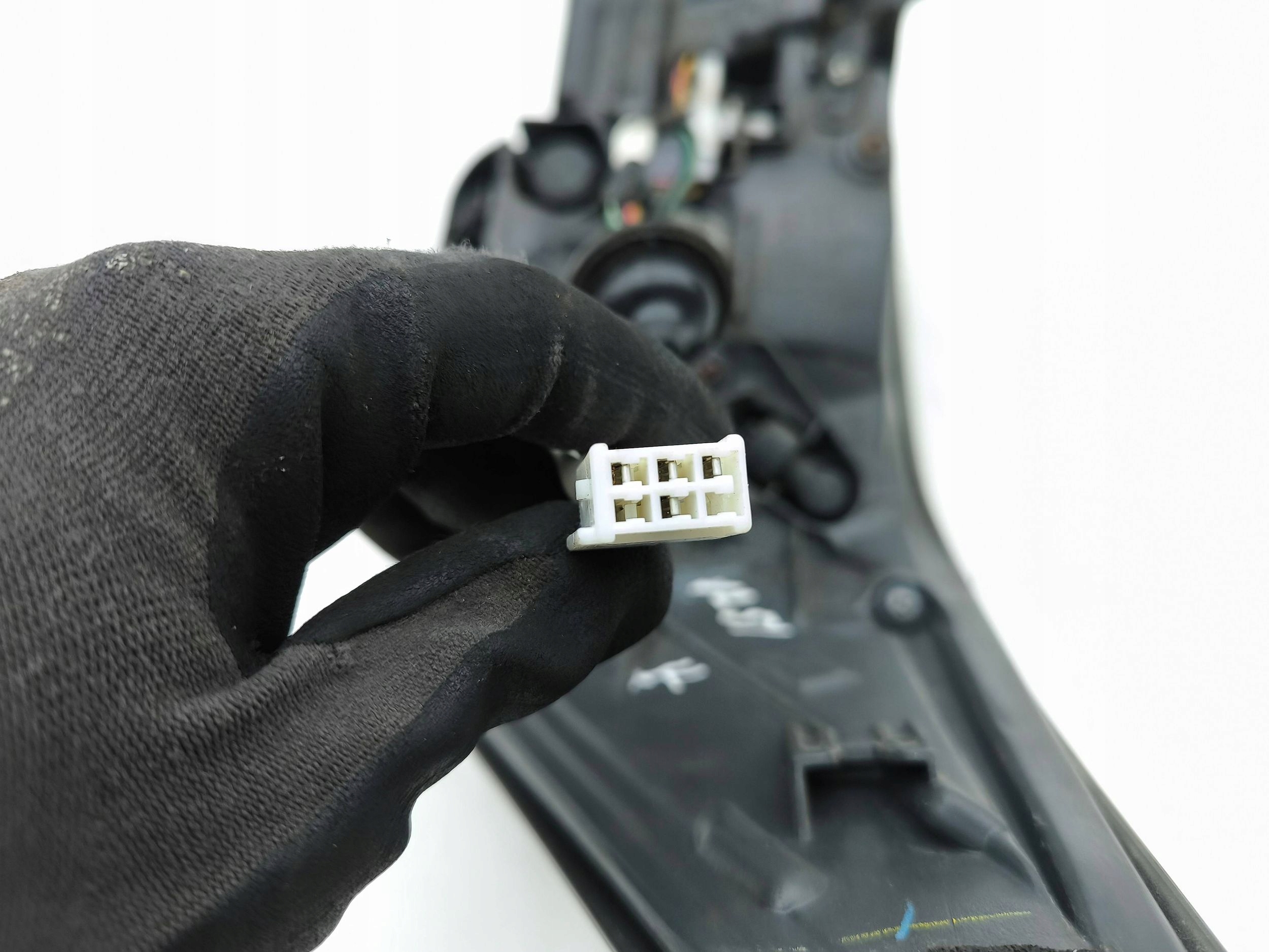 lexus CT 200H 2012 фонарь