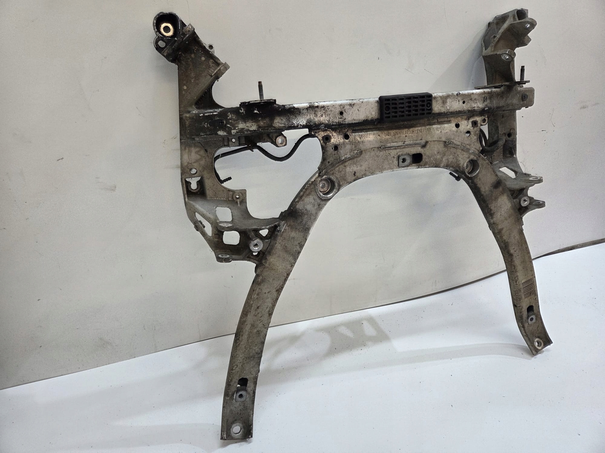 nápravnice předek přední BMW E60 E61 OE