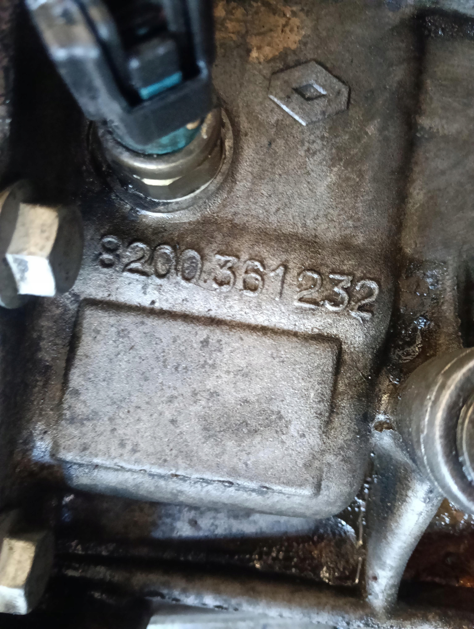 Getriebe Renault Scenic II 1.9 DCI 04r ND0002