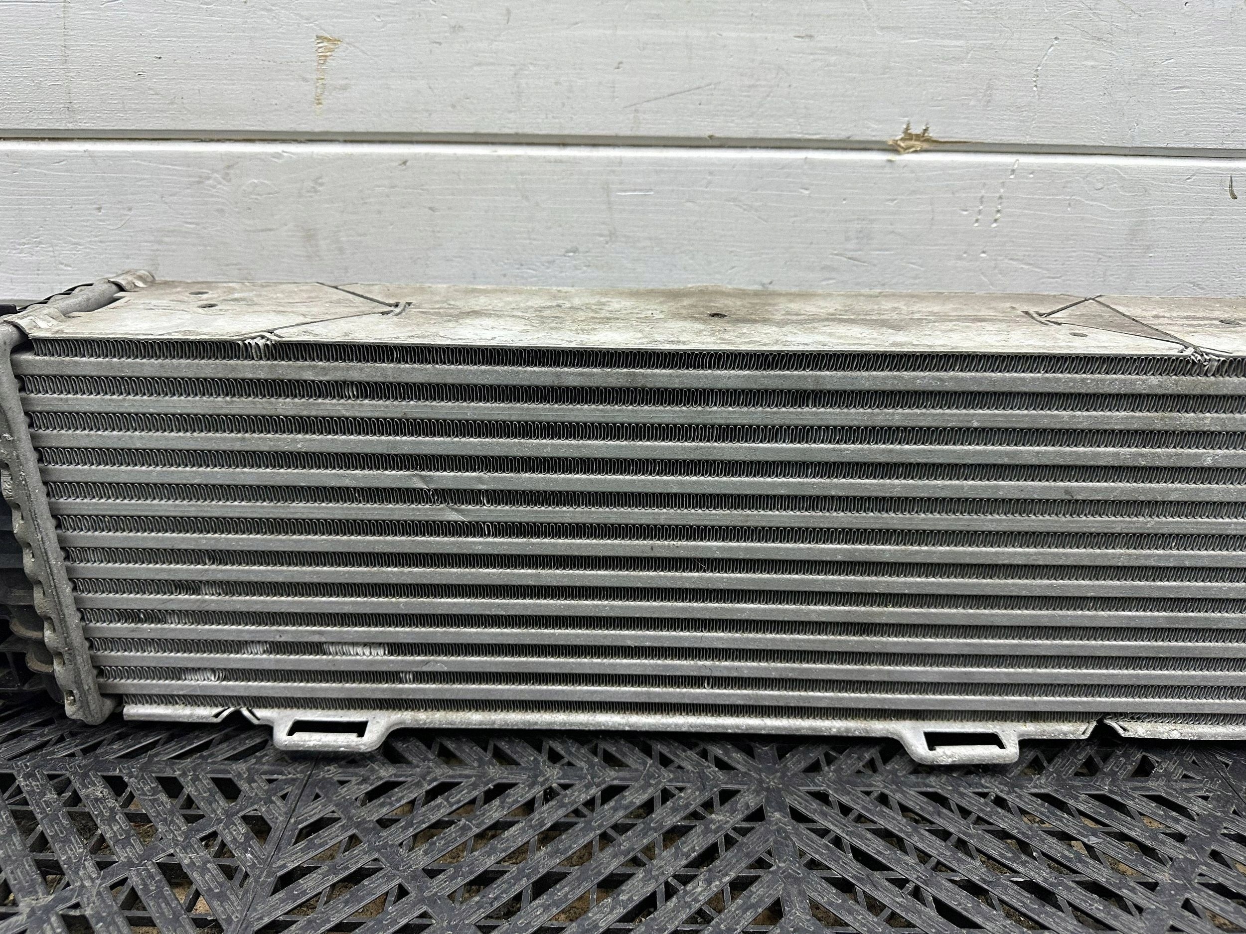 Intercooler BMW X5 G05 X6 G06 X7 G07 8584127