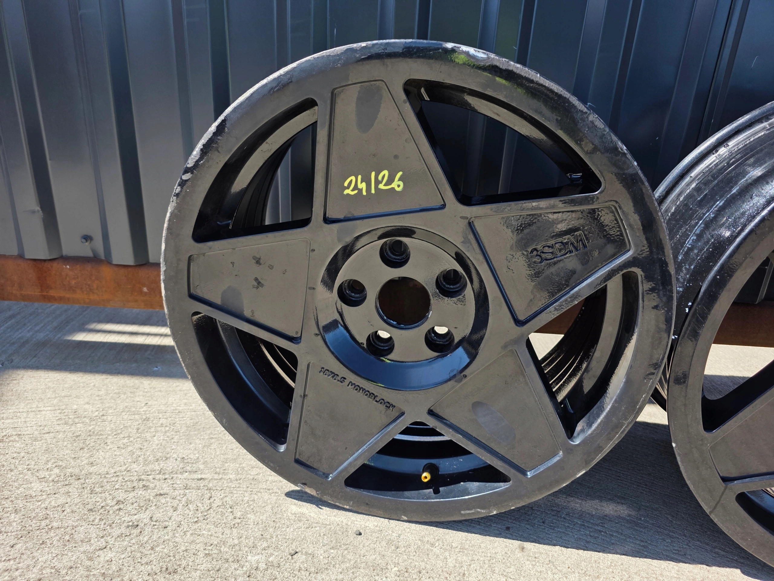 disc discs KOMPLET VW AUDI A3 A4 A6 ITP 8.5J R18 ET42 3SDM MONOBLOCK 24/26