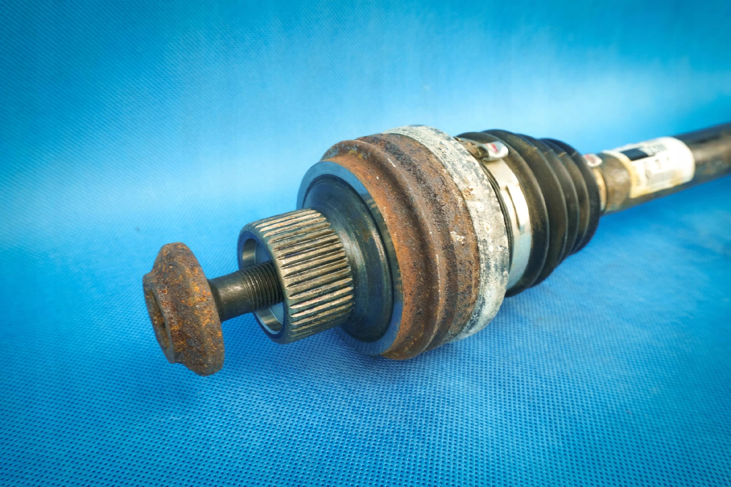 semi-axis rear Audi A4 8K A5 8T 8K0501203M
