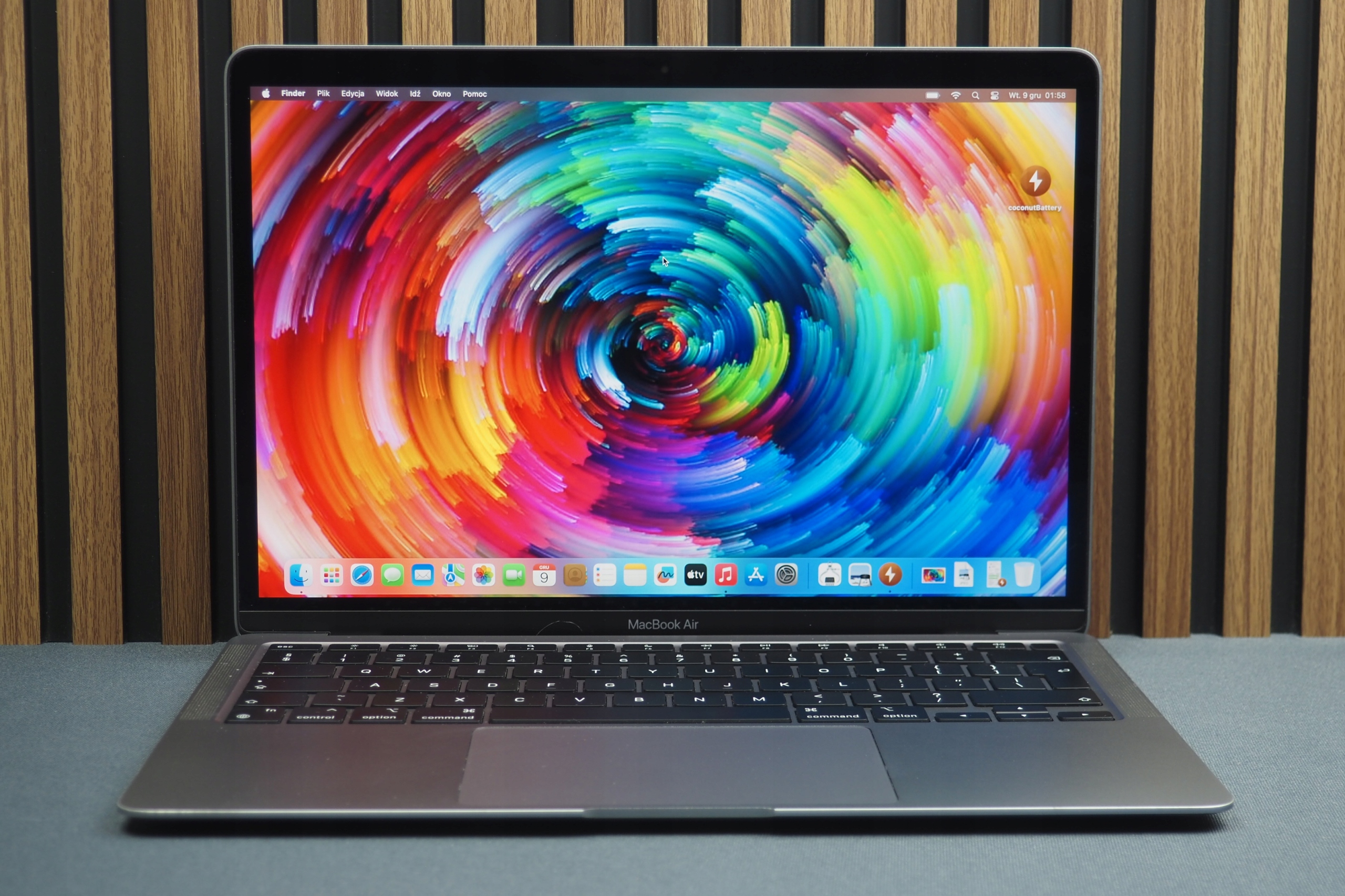 【箱あり】MacBook Air2020 8GB/256GB Macbook Air 2020 256 Gb - Niska cena na Allegro