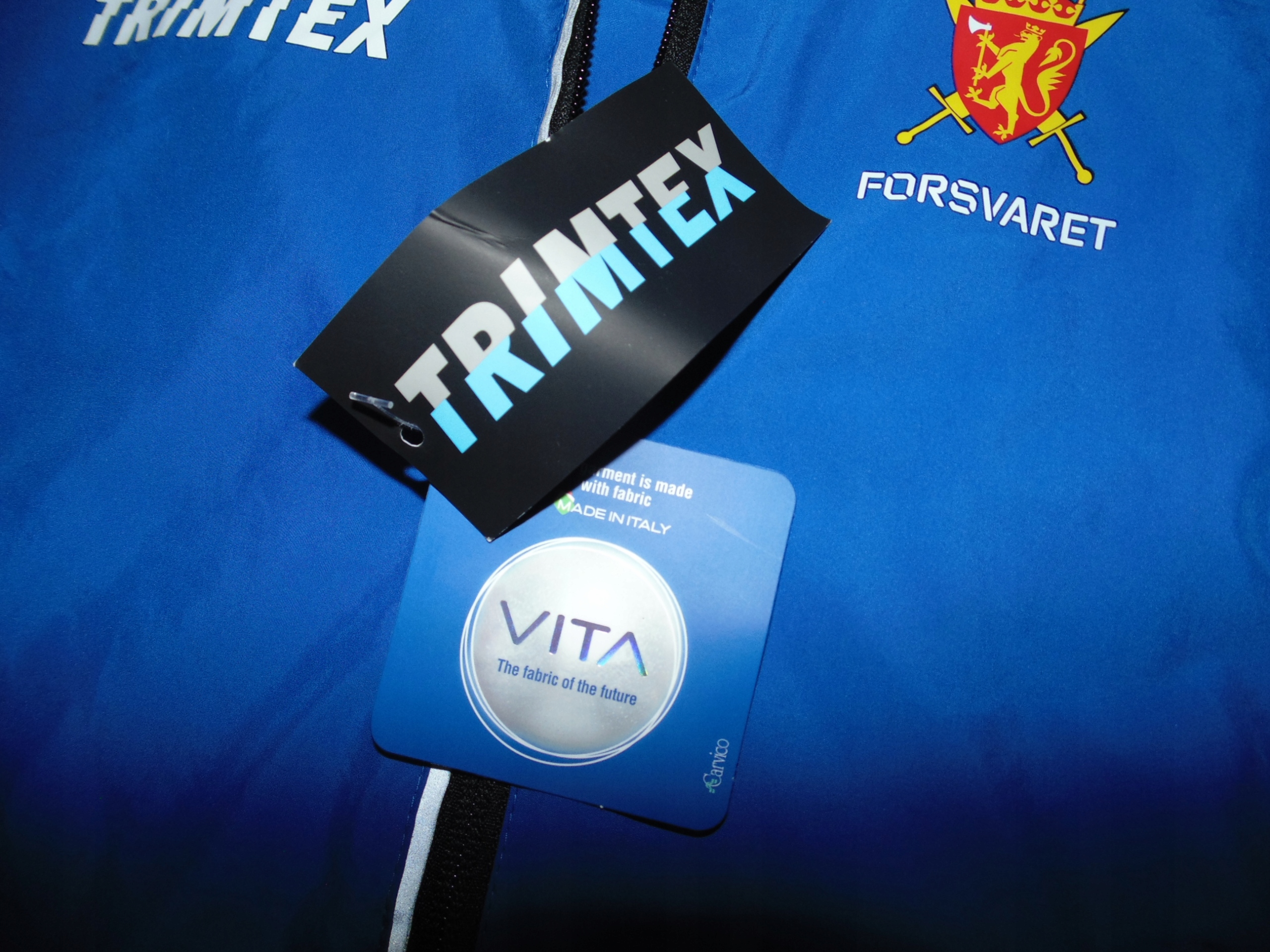 TRIMTEX KURTKA TRENINGOWA r. M Kaptur odpinany kaptur