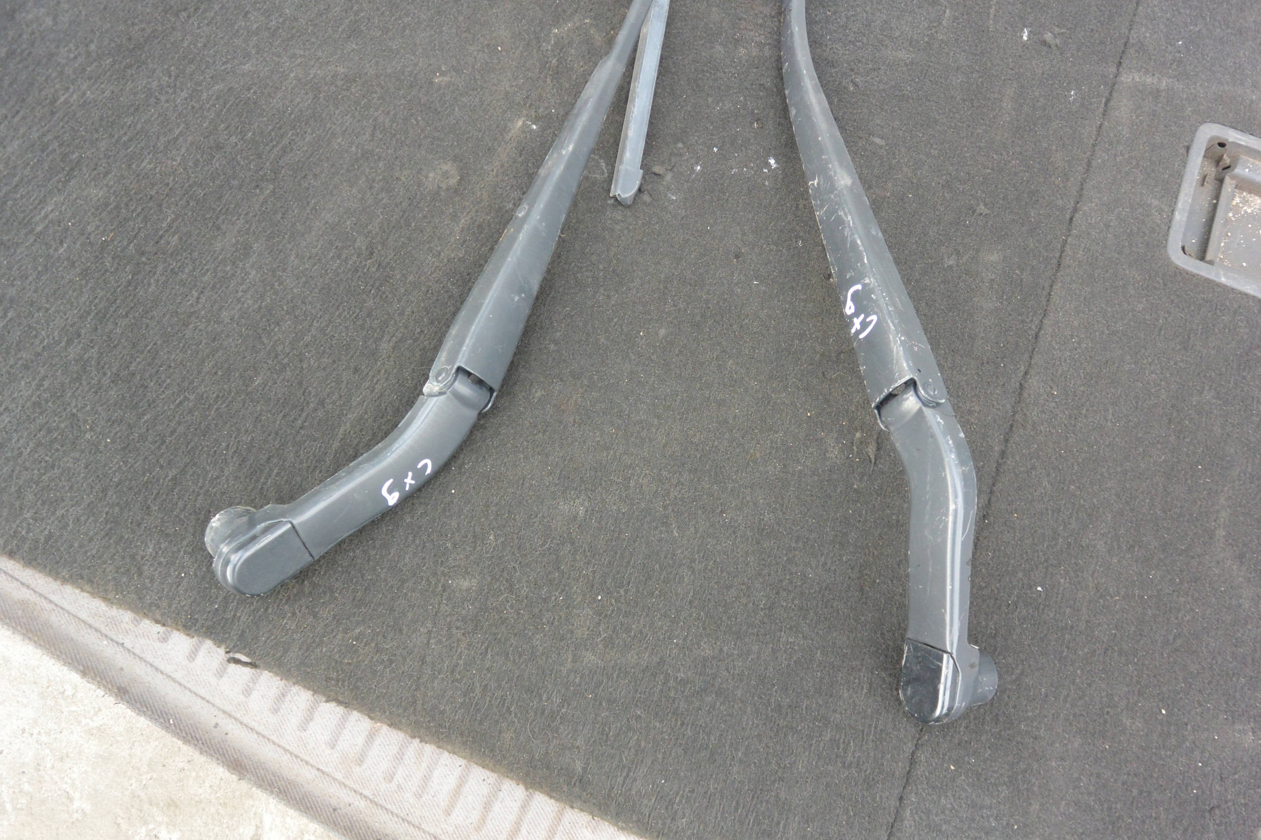 wiper arm front KPL MAZDA CX-9 EU