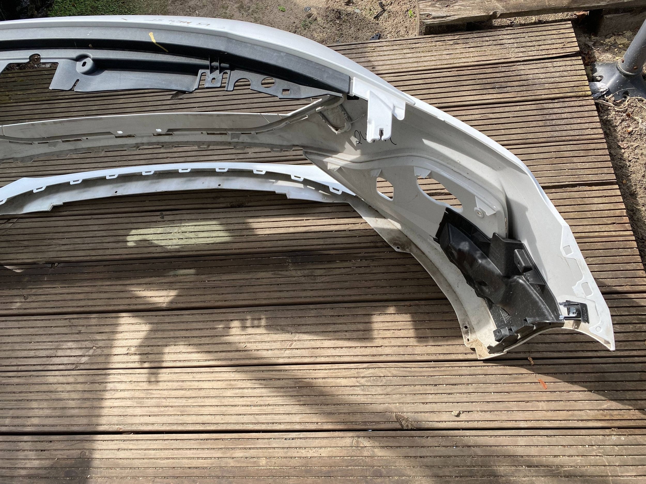 FORD FOCUS MK4 ST-LINE bumper SKORUPA front front NX7B-17C831-SA