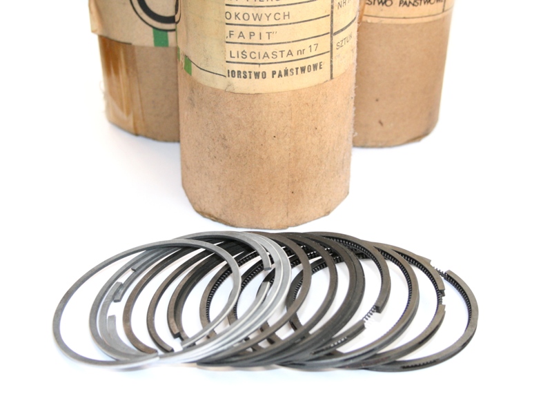 4036709 - Поршневые кольца FIAT 125p 77,2