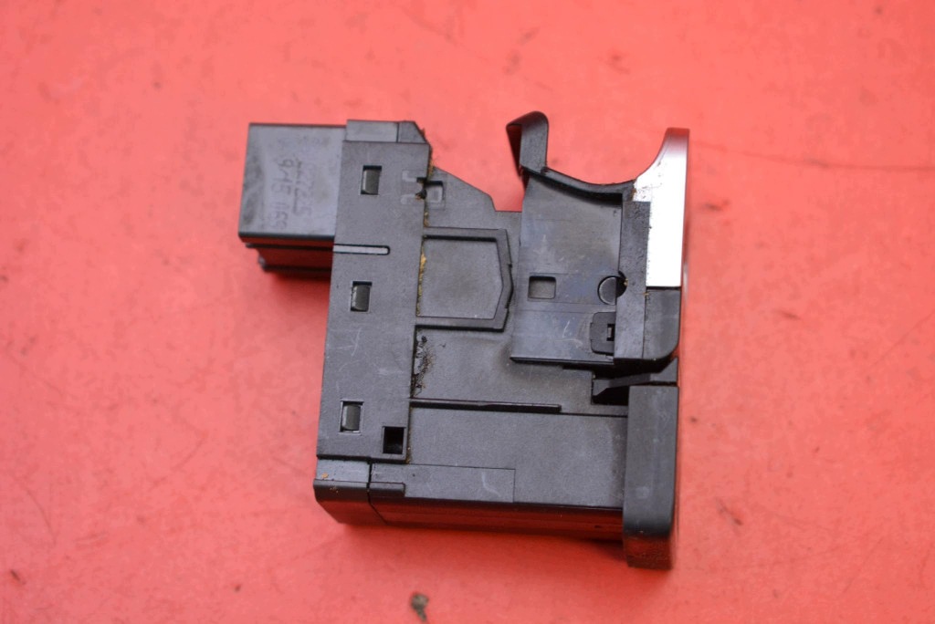páčka tlačítko elektrická brzda 3G0927225 VW PASSAT B8 14-19