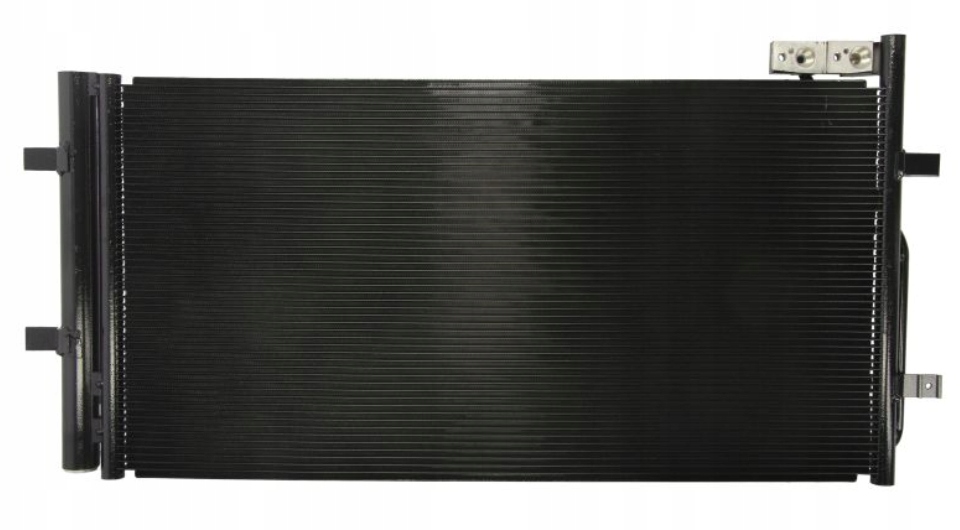 8U0260401C - Audi Q3 8u 2011-радиатор конденсаторный кондиционер