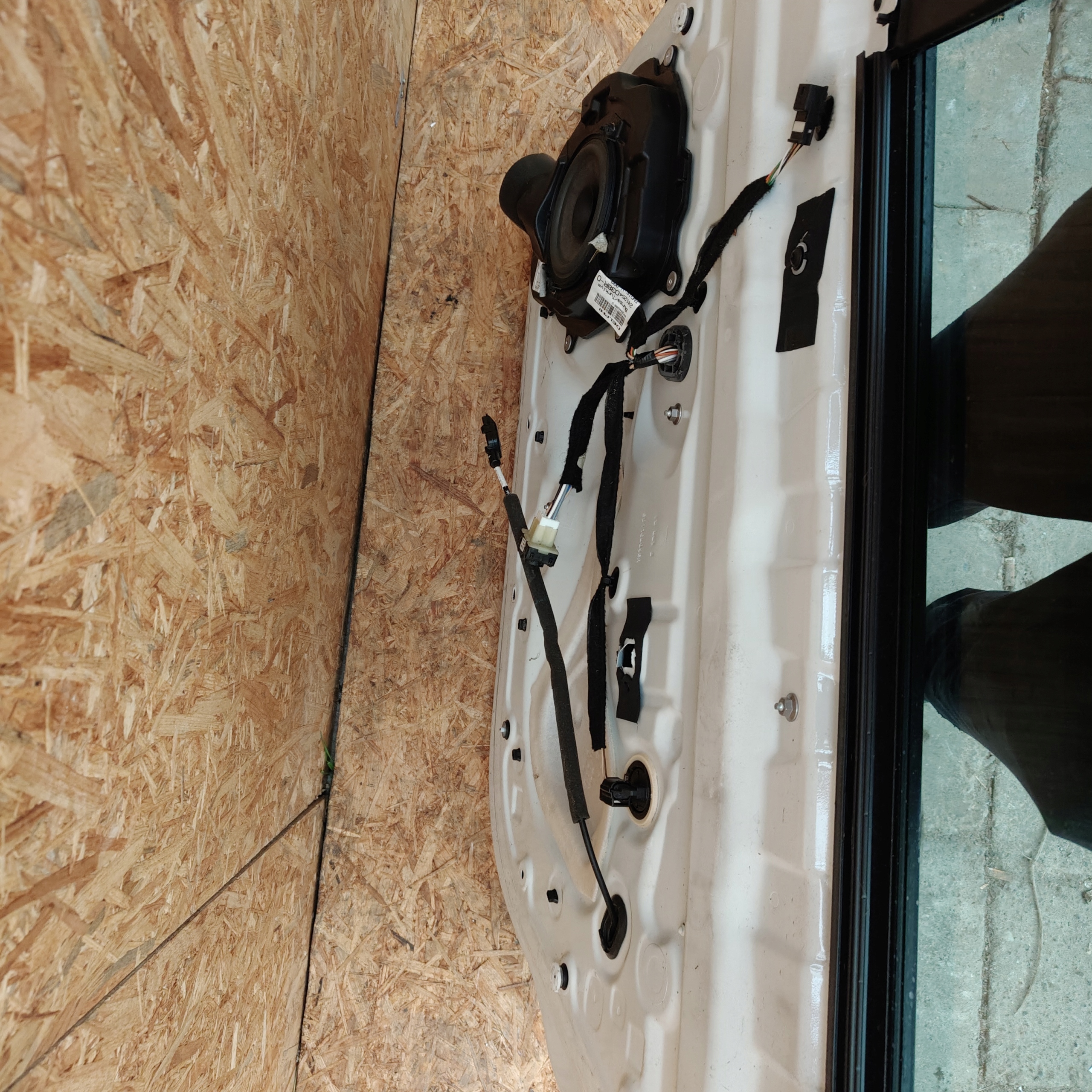 door front front right RENAULT CLIO IV DV369