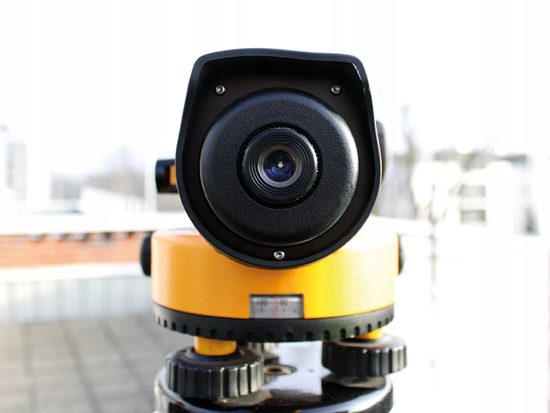 NIWELATOR OPTYCZNY NIVEL SYSTEM N32X + STATYW ŁATA Model N32X