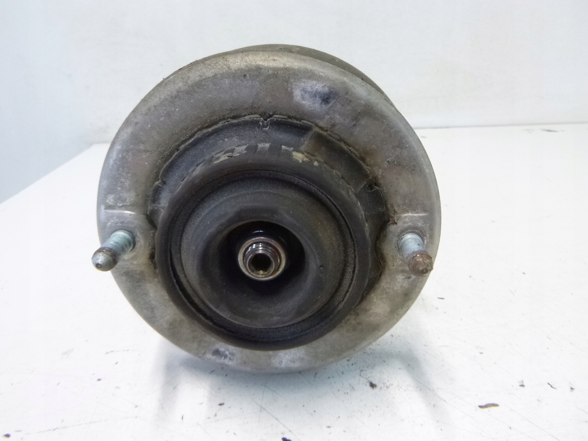 shock absorber front Audi A6 C5 2.5TDi 2001r.