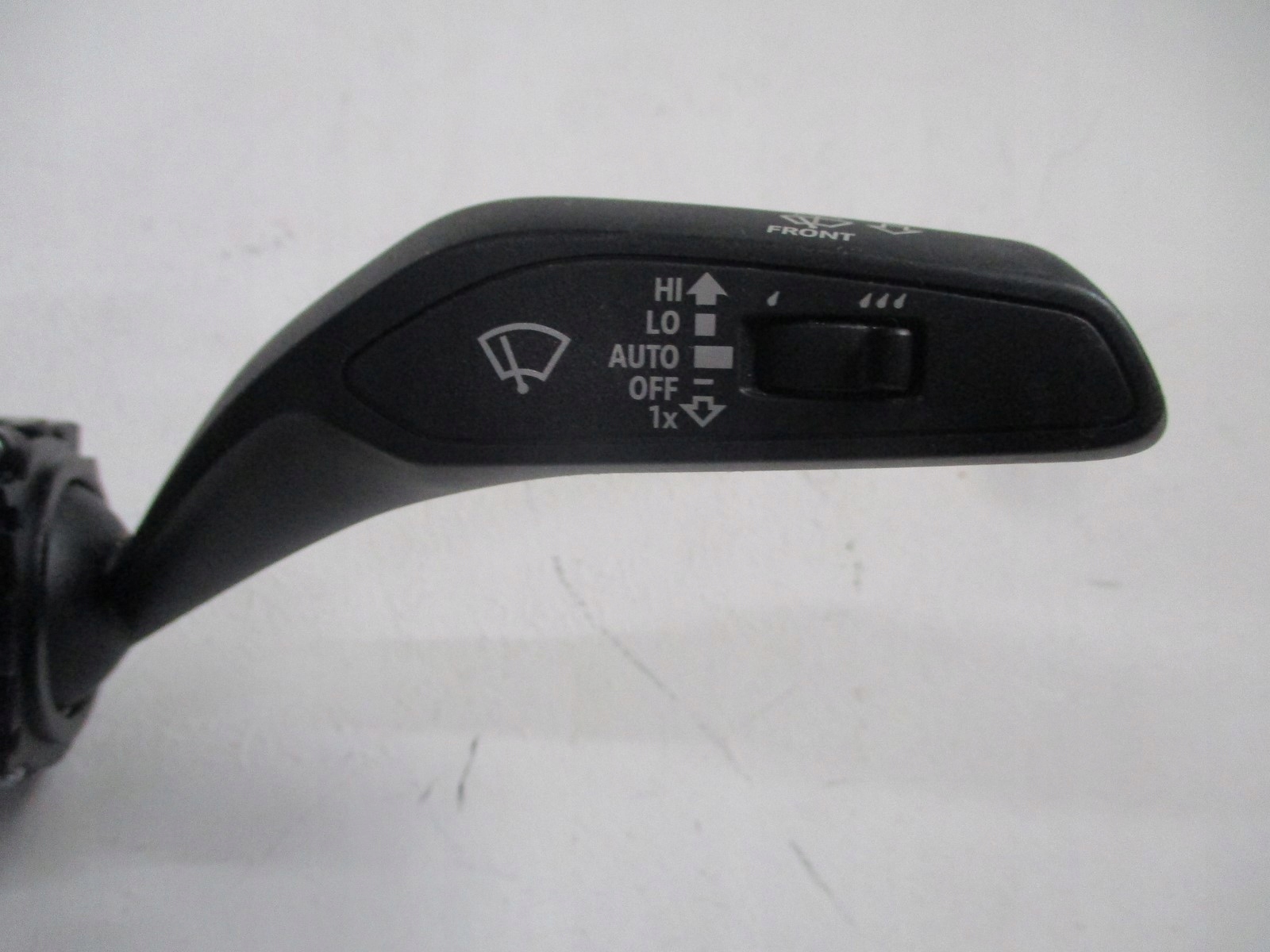 PREPÍNAČE POD VOLANT AUDI Q4 89A E-TRON 82A953521ME