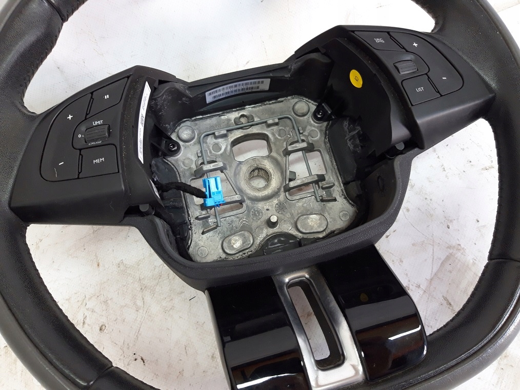 CITROEN C4 CACTUS KIEROWNICA Numer katalogowy części C4 CACTUS KIEROWNICA