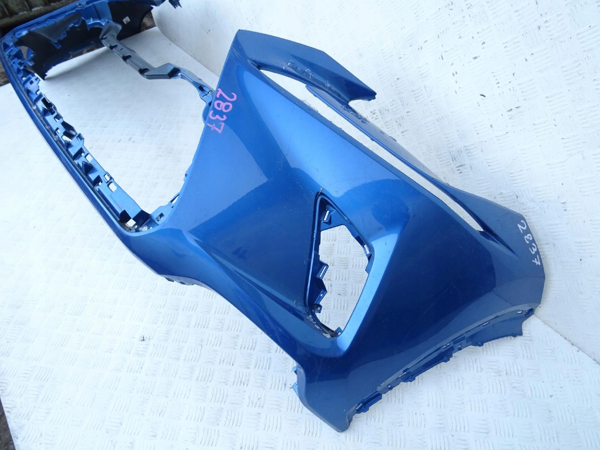 Lexus NX 300H LIFT 17- bumper front front