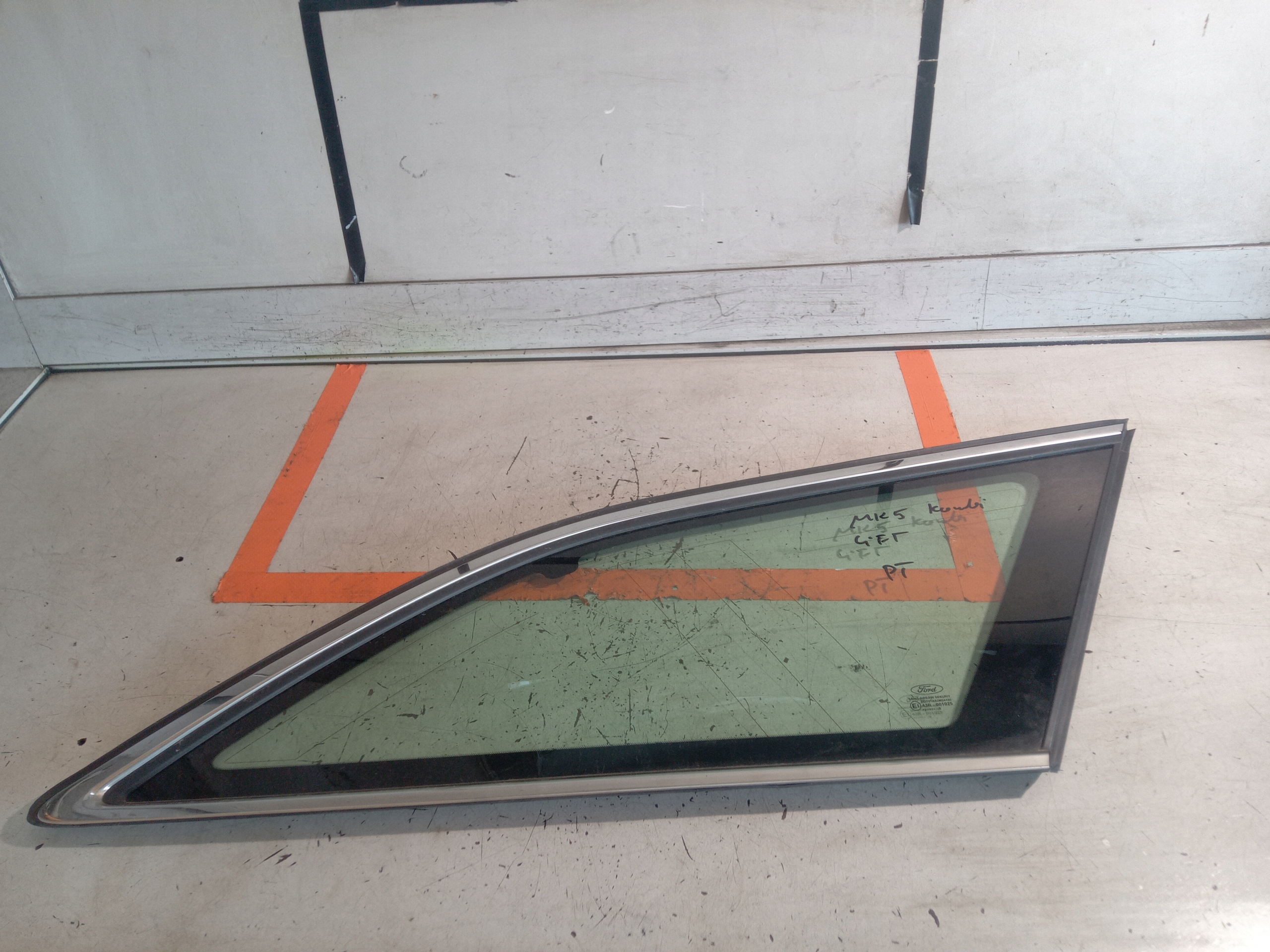 FORD MONDEO MK5 УНИВЕРСАЛ СТЕКЛО ПРАВЫЙ ЗАДНИЙ 19R