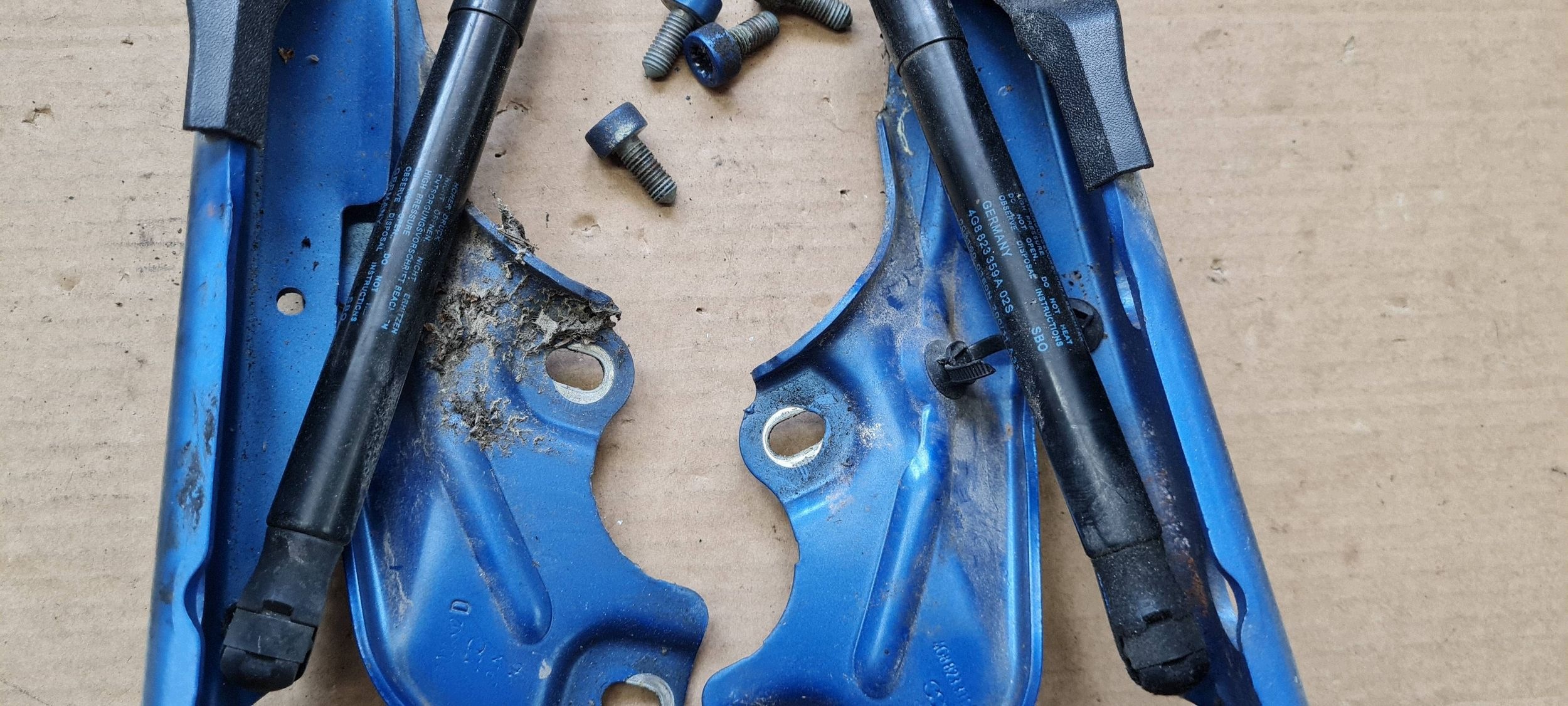 A6 C7 4G hinge bonnet hinges left right 4G8823301D 4G8823302D 2X A7 4G