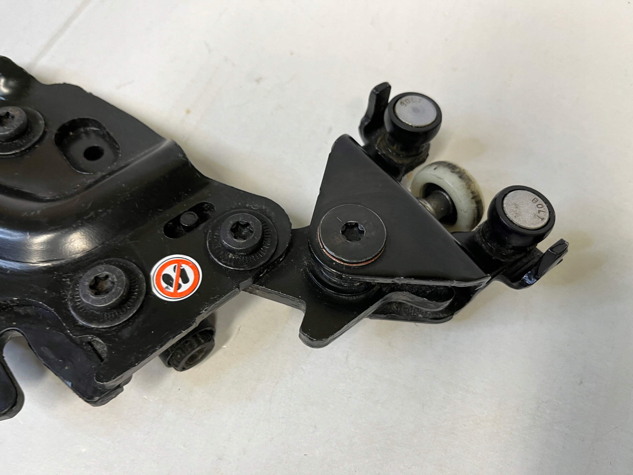 FORD B-MAX 2013-2017 hinge right rear part rear roll AV11-R25000