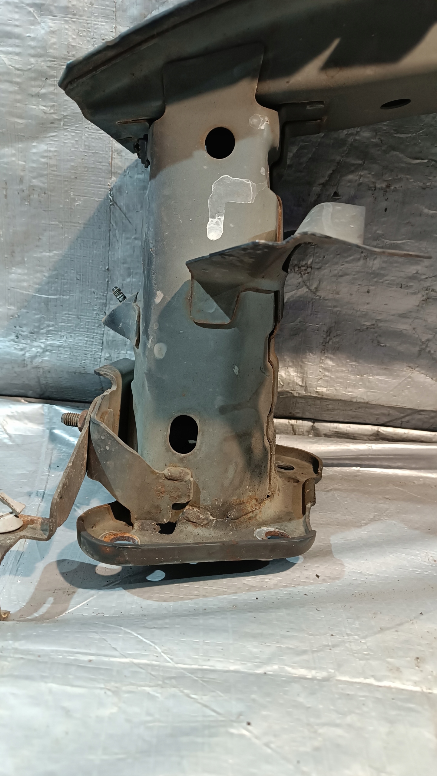 bumper support MAZDA 3 BK 1.6B 2006r