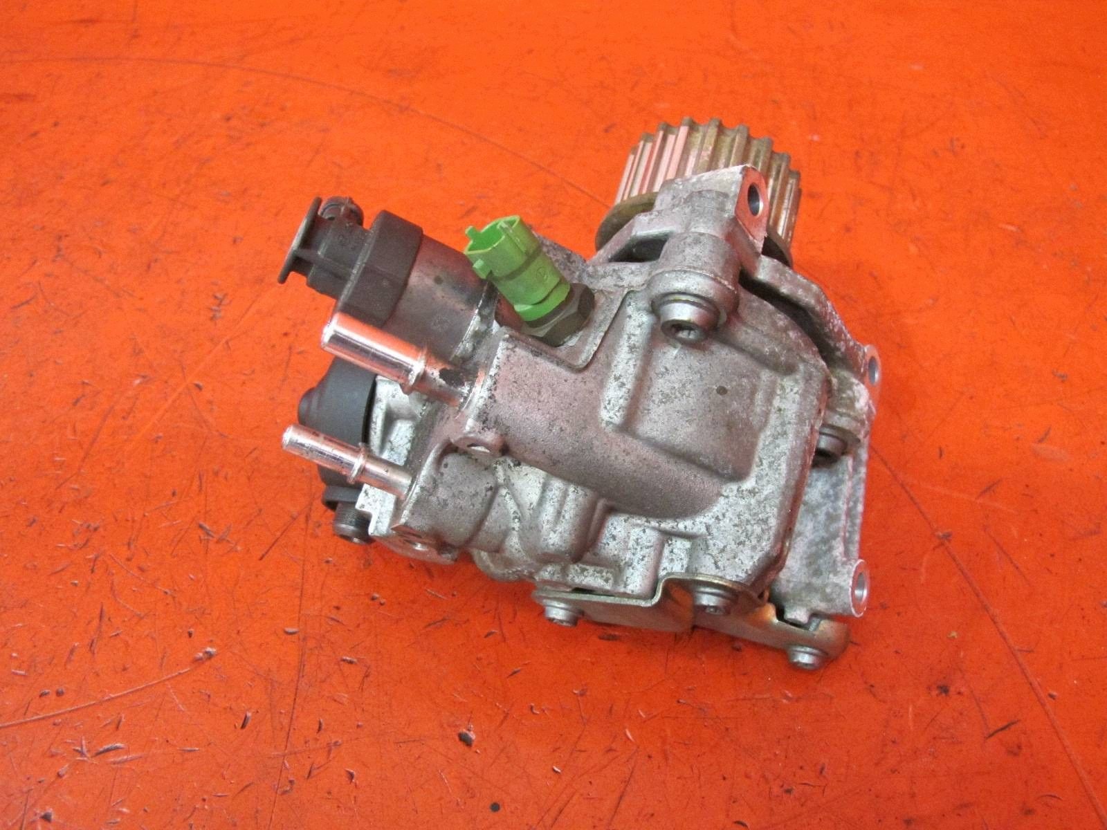 RENAULT CLIO IV 4 1.5 DCI K9K612 DACIA NISSAN MERCEDES pumpa visokog pritiska